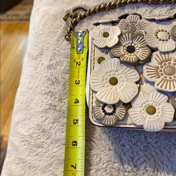 Coach Cream and Gold Floral Crossbody Bag - Picture 13 of 15